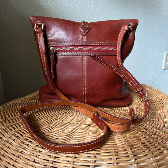 Dooney & Bourke Florentine Toggle Bordeaux Merlot Shoulder Crossbody Bag - Picture 7 of 8